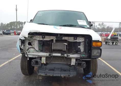 2013 Ford E-150 Commercial z USA, uszkodzony, nr VIN 1FTNE1EWXDDB09218